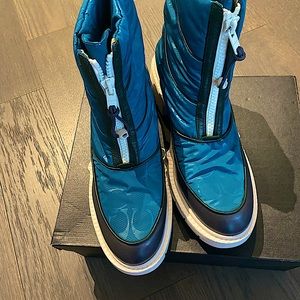Coach Leona snow boots